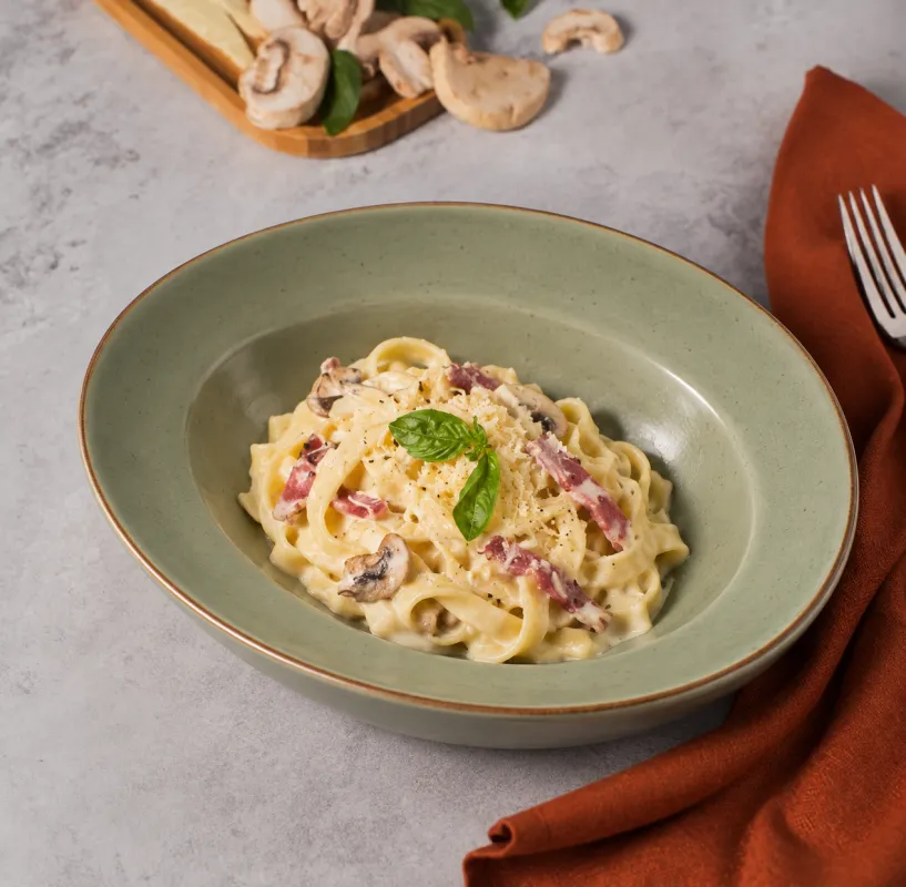  Fettucine Alfredo