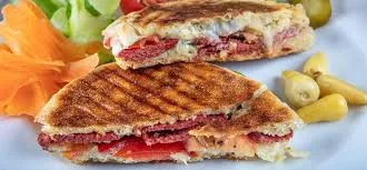 KAVURMA + BAZLAMA TOST