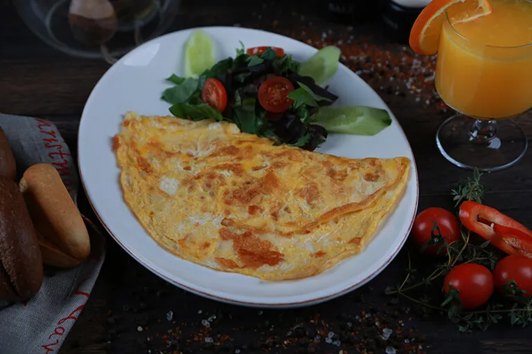 Kaşarlı Omlet