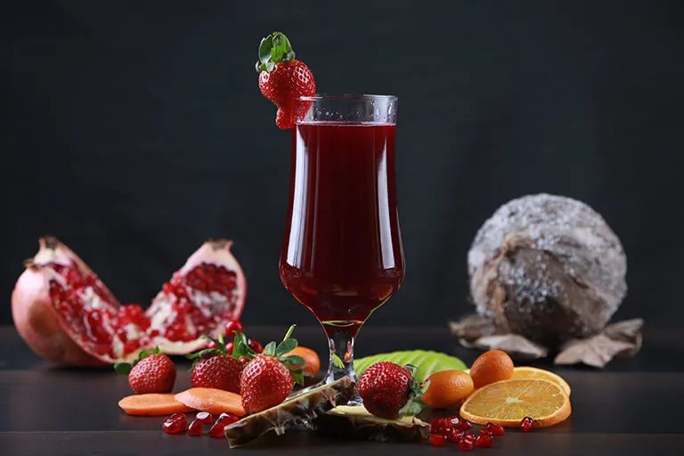 Taze Sıkma Nar Suyu