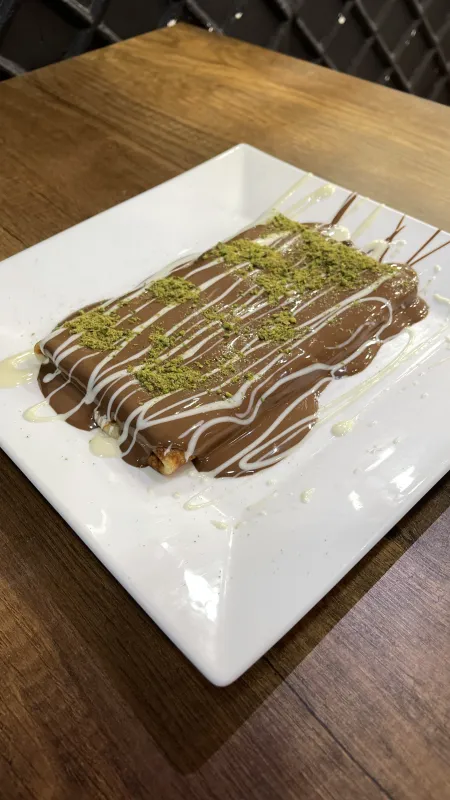 Dubai çikolatalı krep