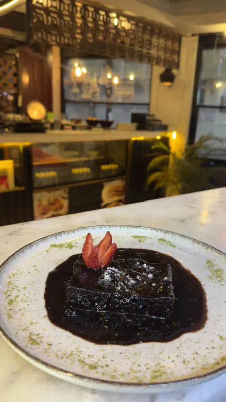 SPECİAL BROWNİE YENİİİİİİ