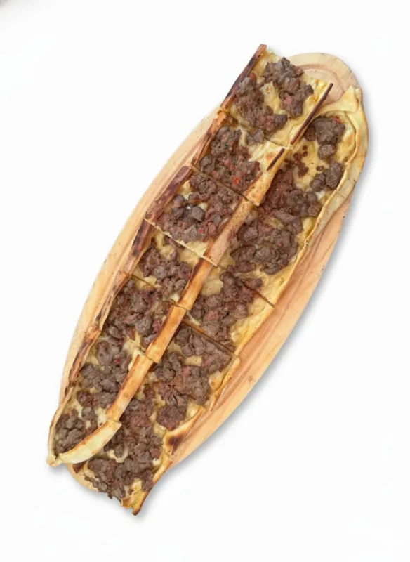 KUŞBAŞI ETLİ PİDE
