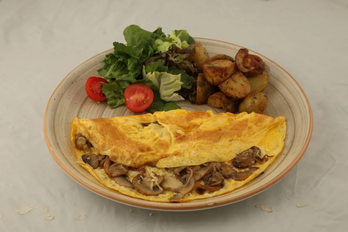 MANTARLI KARAMELİZE SOĞANLI KAŞAR PATATESLİ