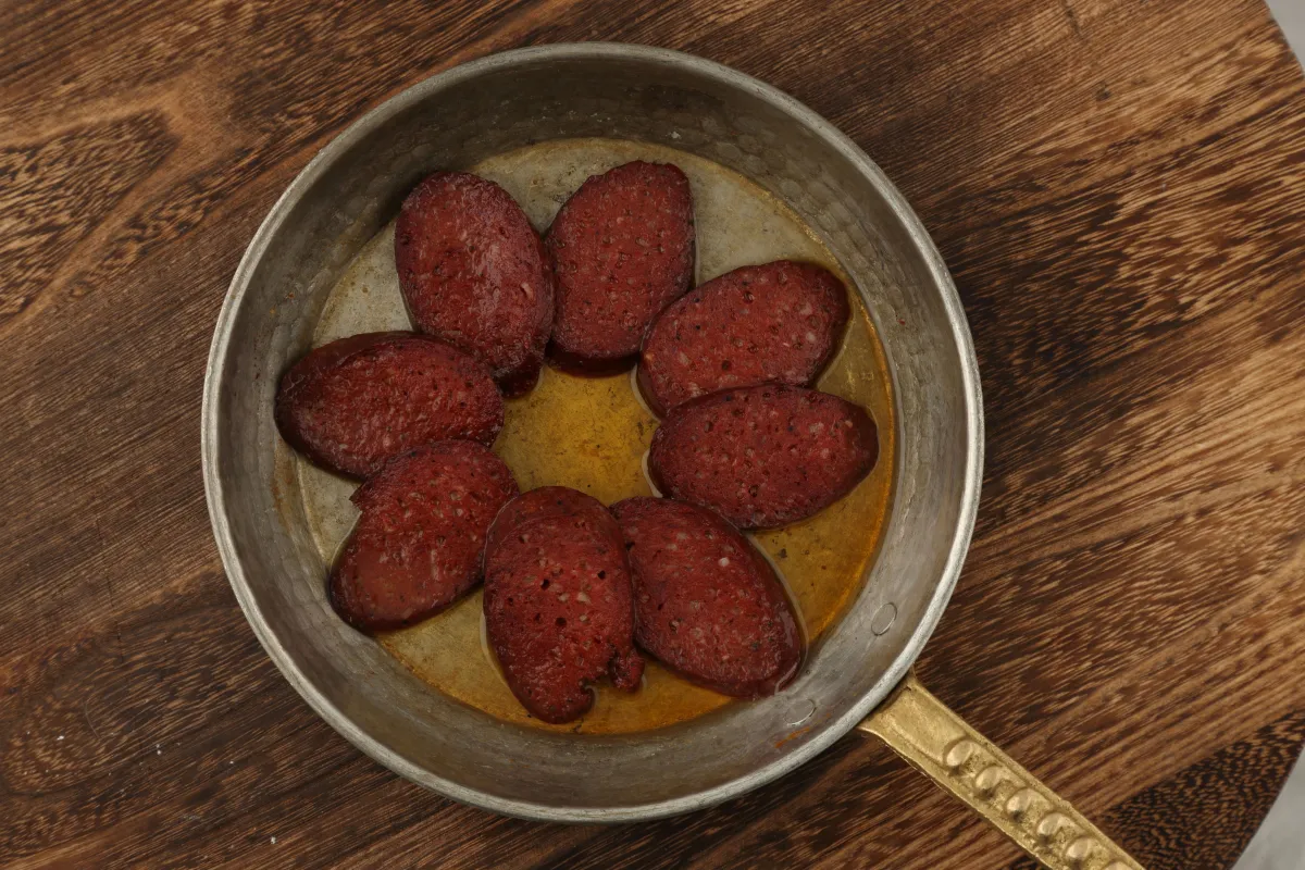 SUCUK TAVA