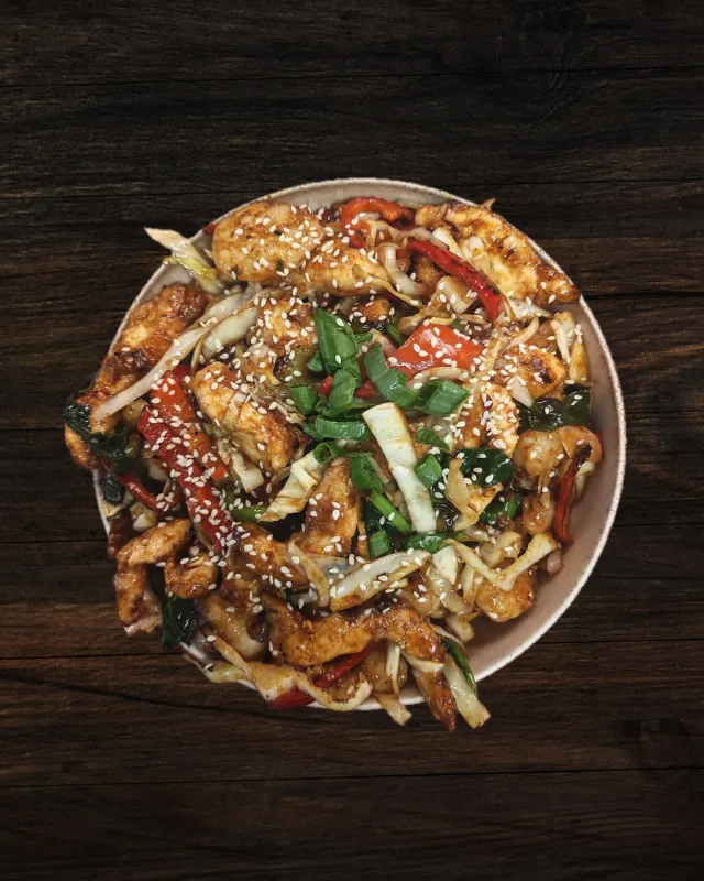 Karidesli Tavuklu Noodle 