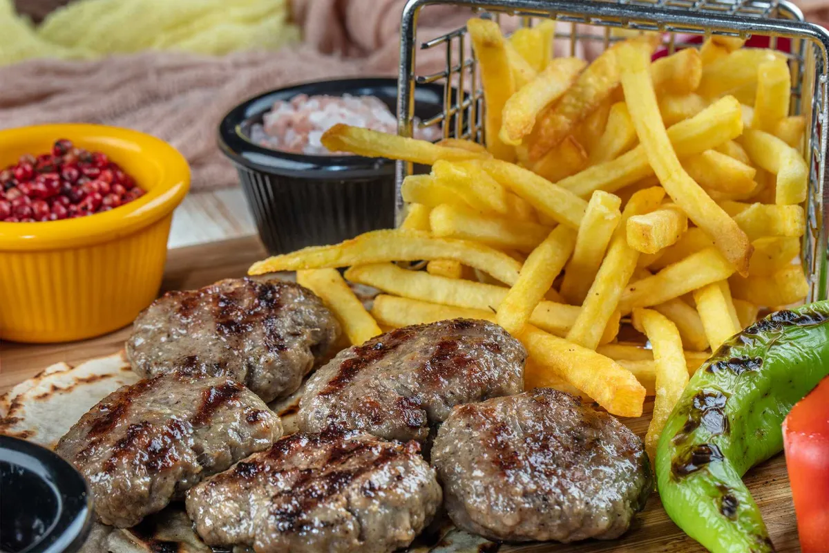 KASAP KÖFTE PORSİYON